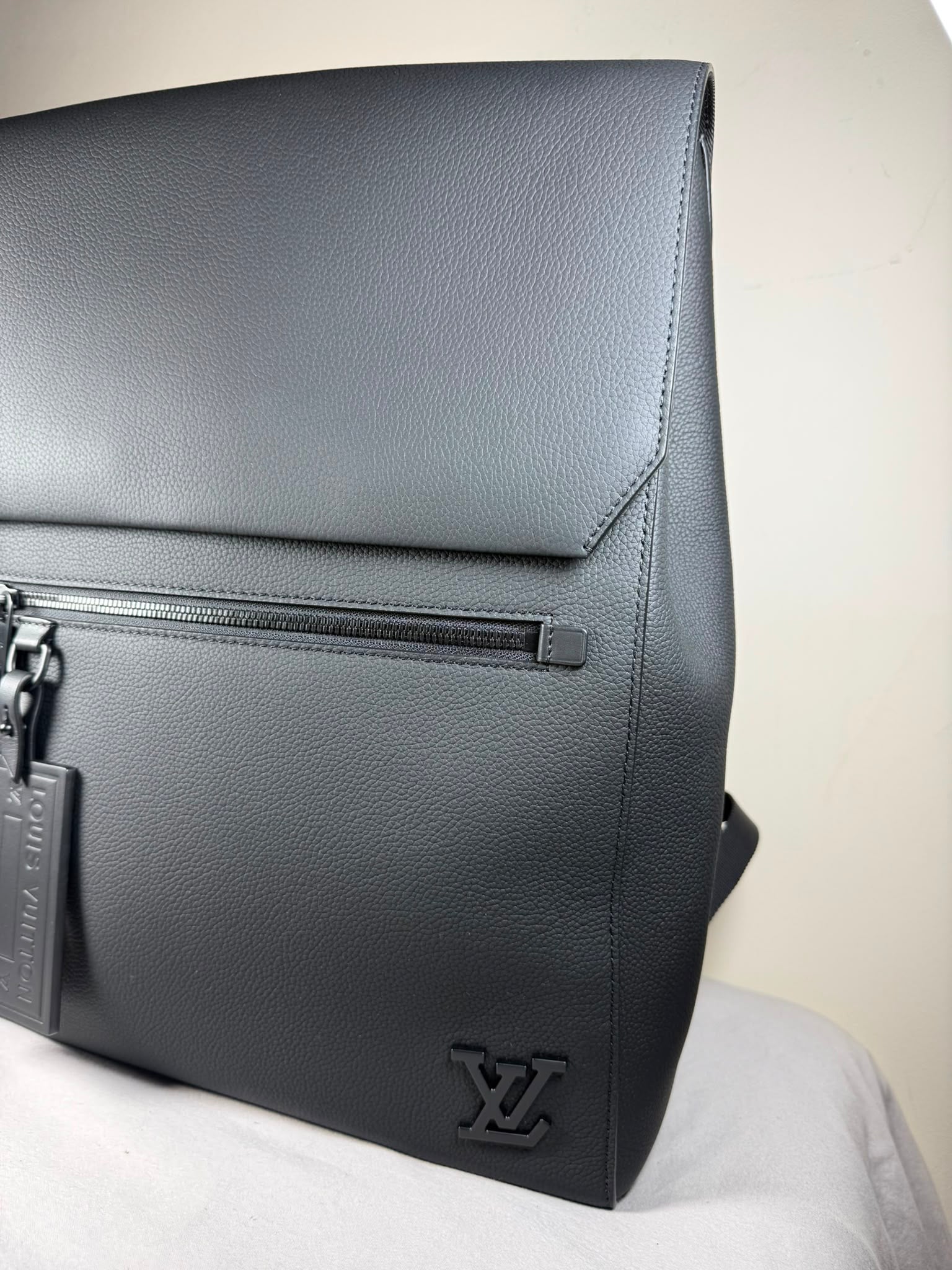 Louis Vuitton Fastline Backpack – Black Grained Calf Leather | Matte Black Hardware