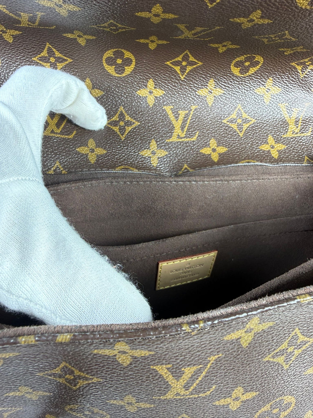 Louis Vuitton Pochette Métis – Monogram Canvas