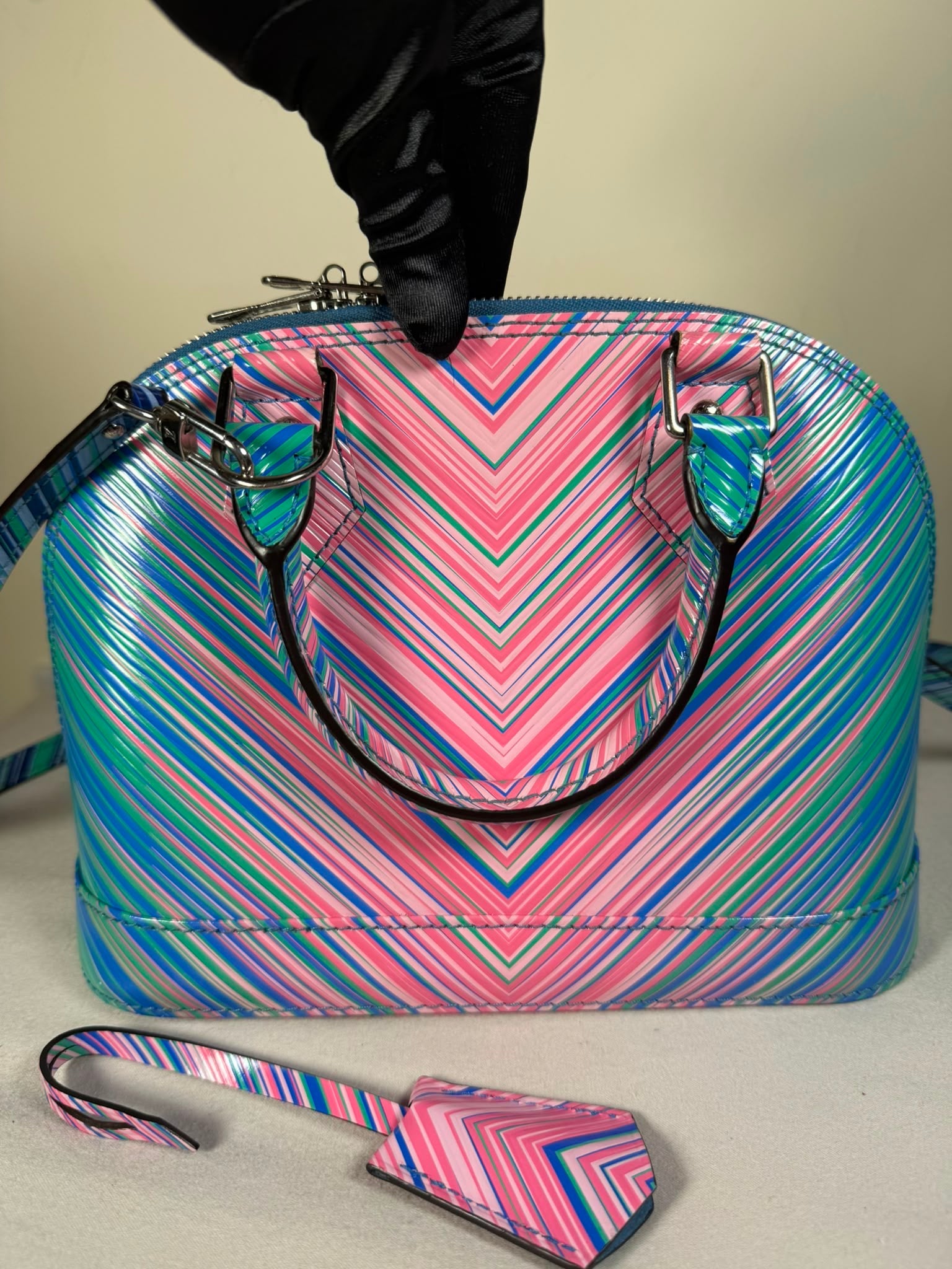 Louis Vuitton Alma BB – Epi ‘V’ Collection – Multicolour
