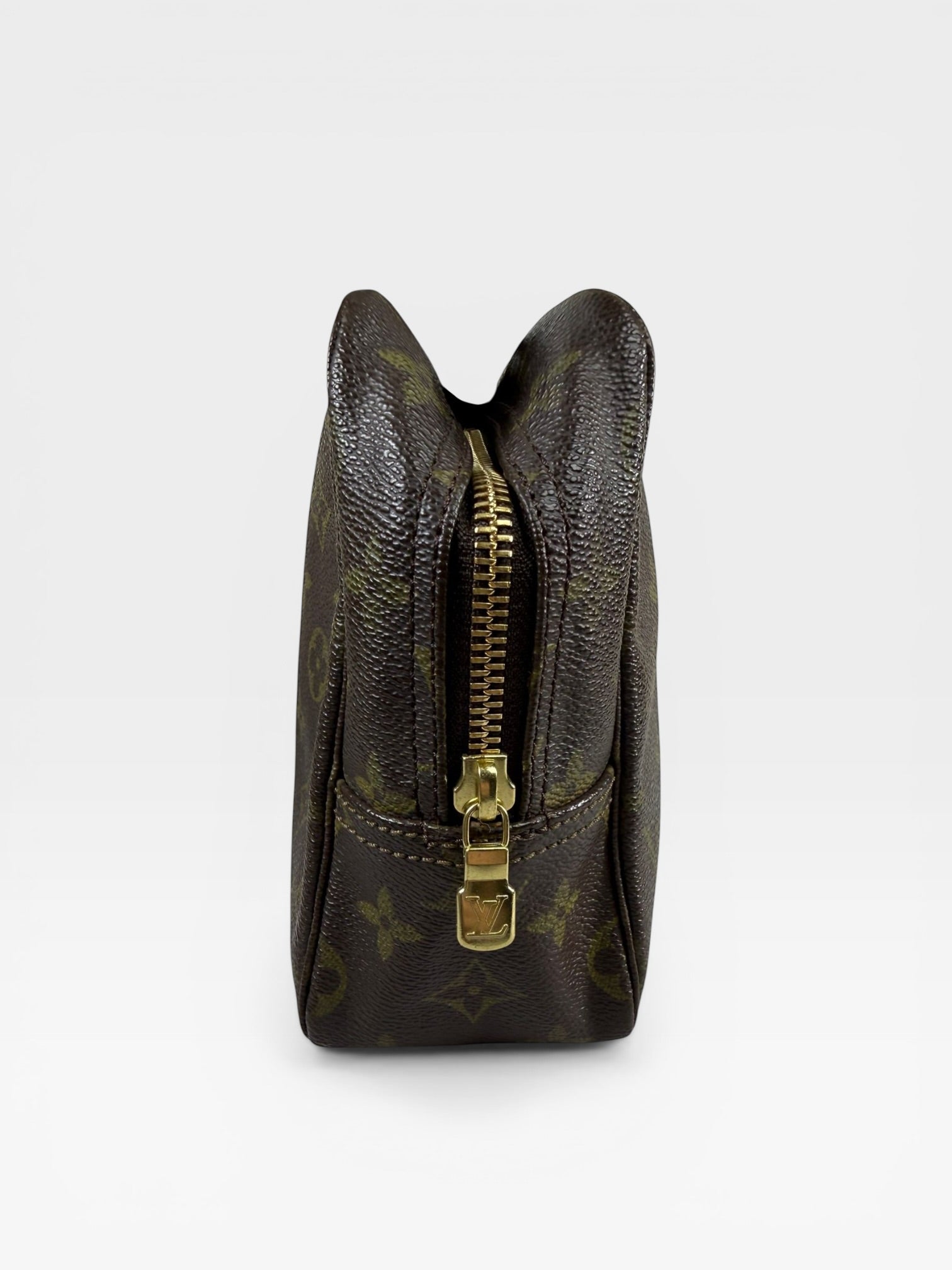 Louis Vuitton Trousse Toilette 23 – Monogram Canvas