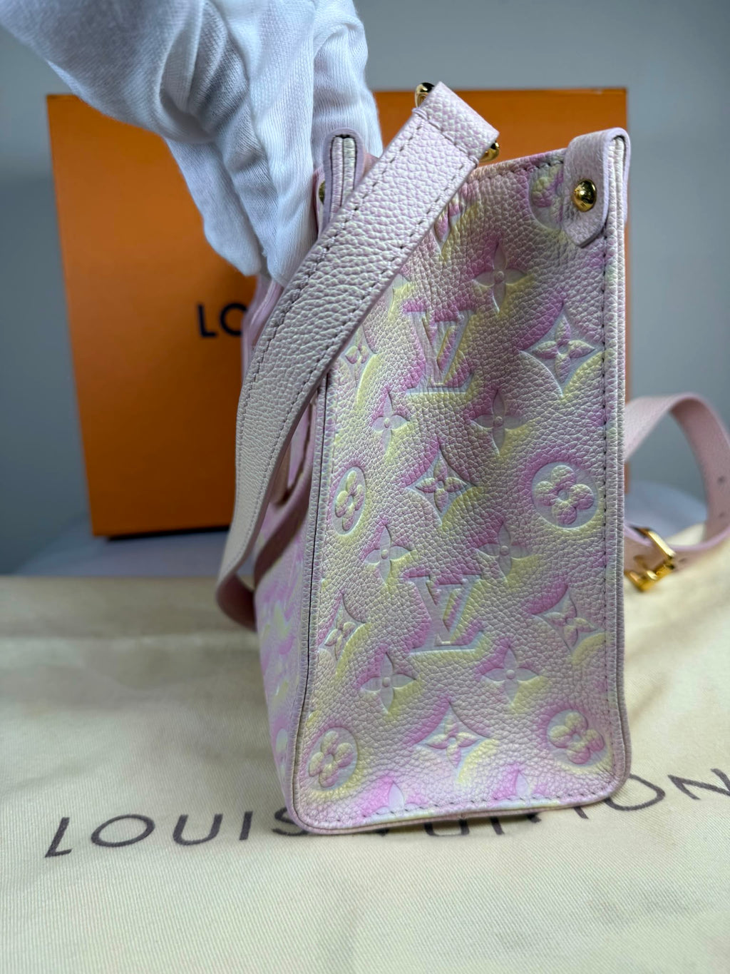 Louis Vuitton Summer Stardust OnTheGo PM