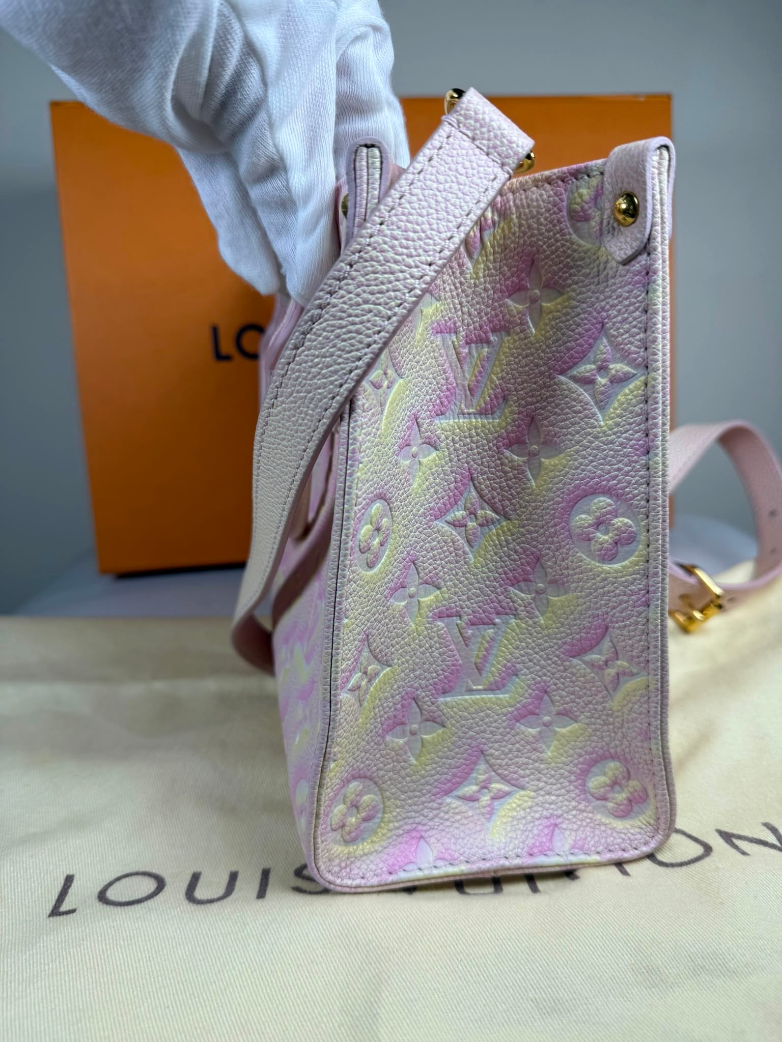 Louis Vuitton Summer Stardust OnTheGo PM