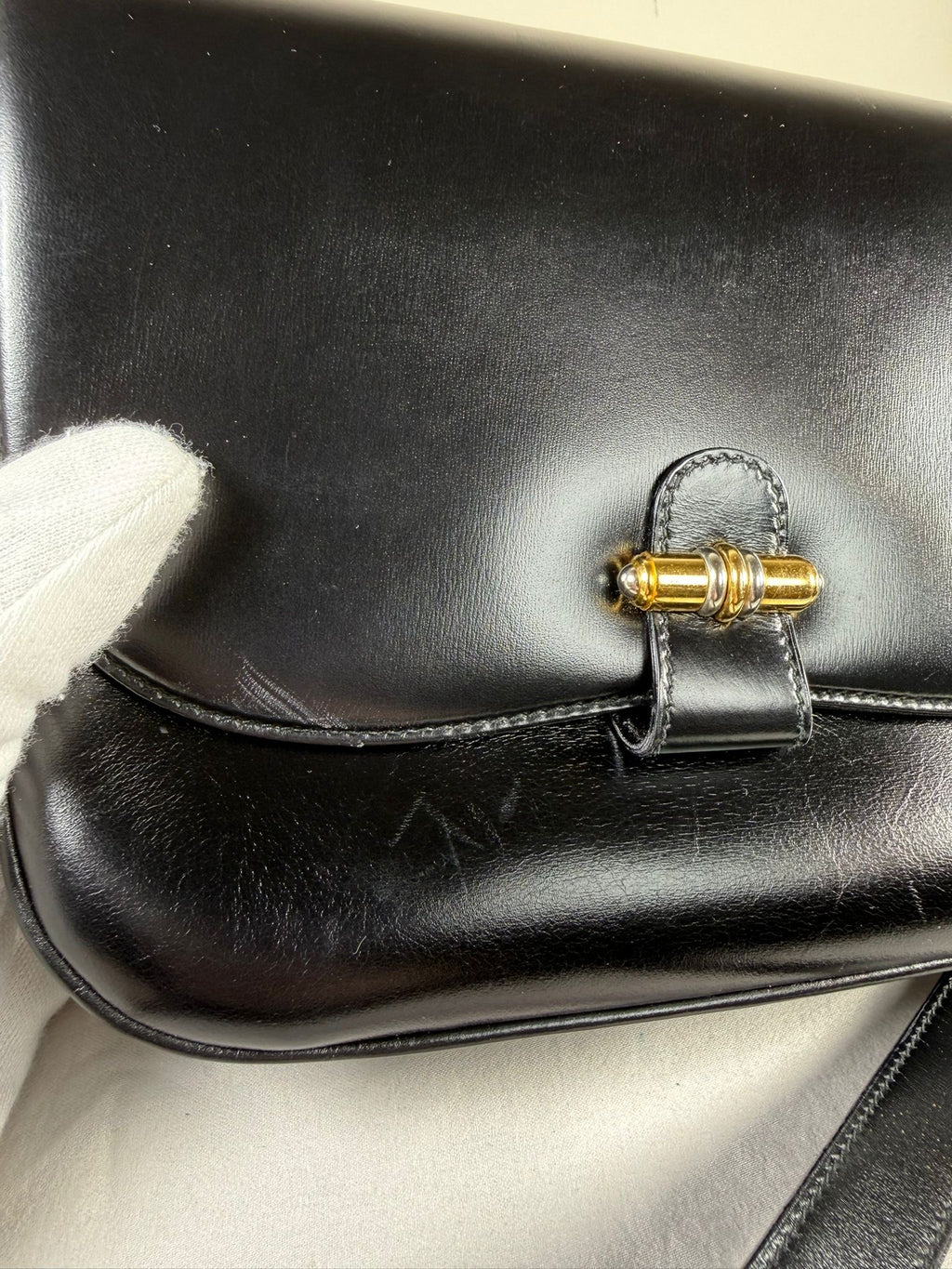 Vintage Gucci Leather Crossbody Bag