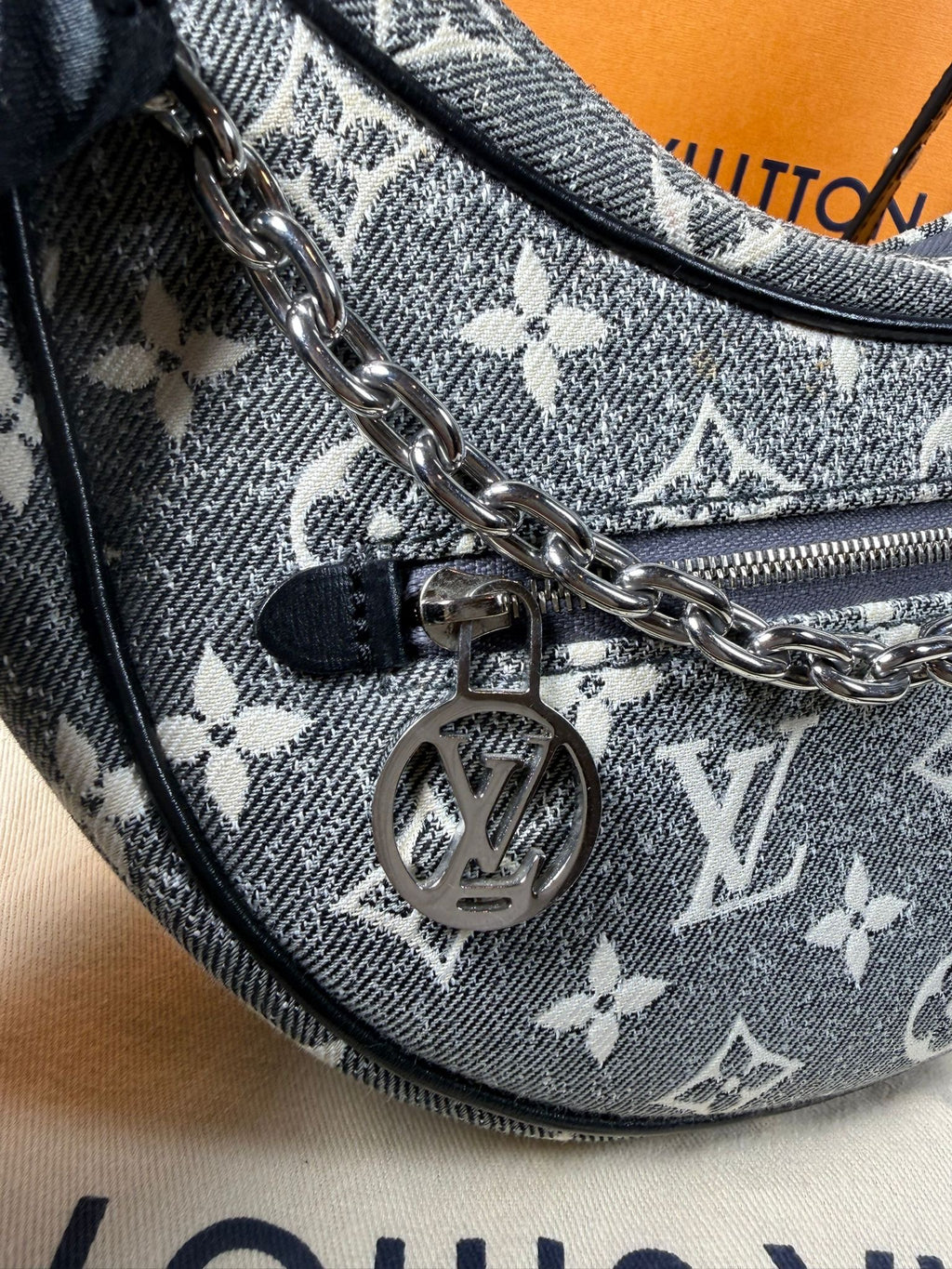 Louis Vuitton Loop PM Monogram Denim Shoulder Bag – Grey