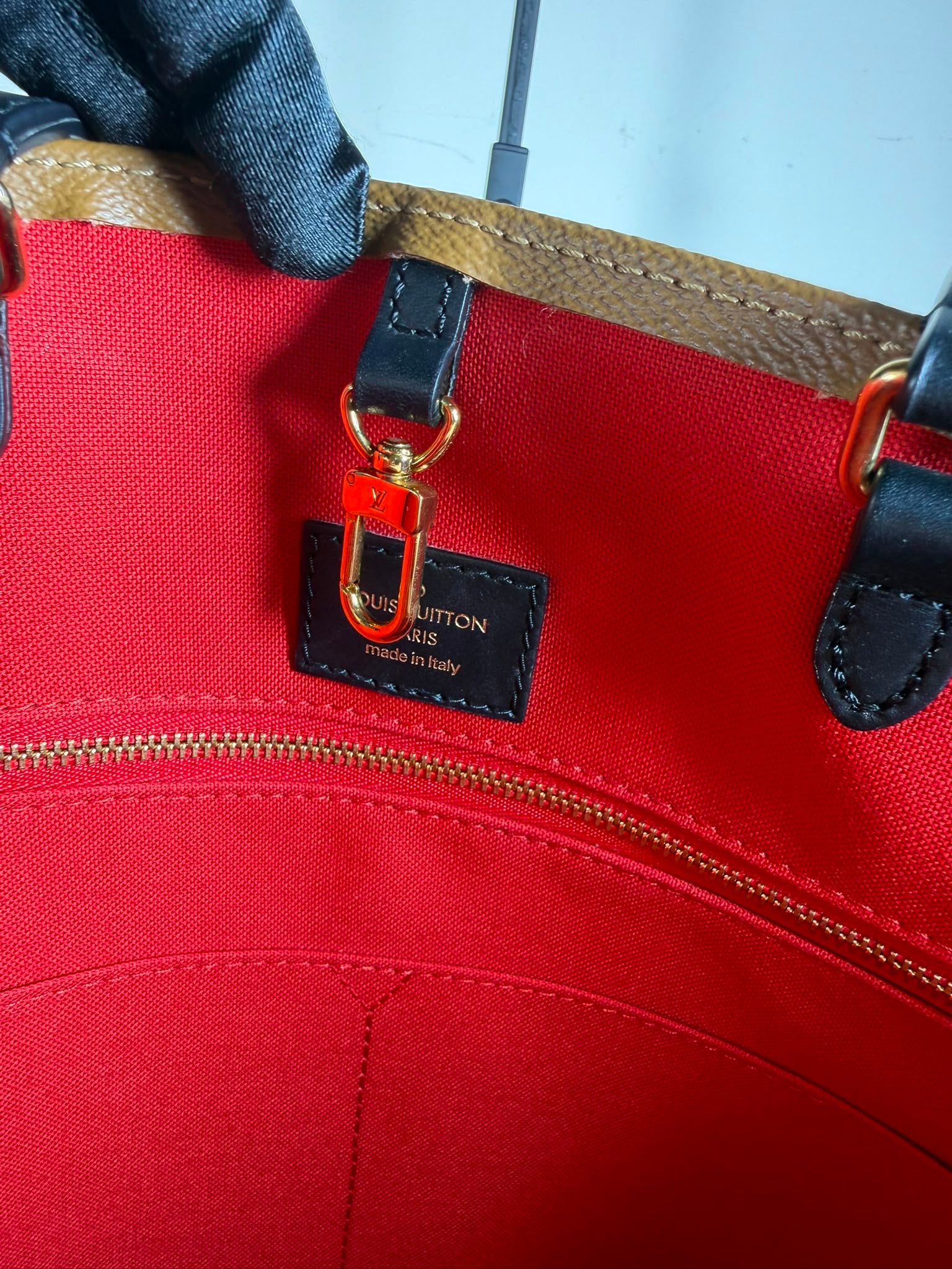 Louis Vuitton Onthego GM – Monogram Giant Reverse Tote