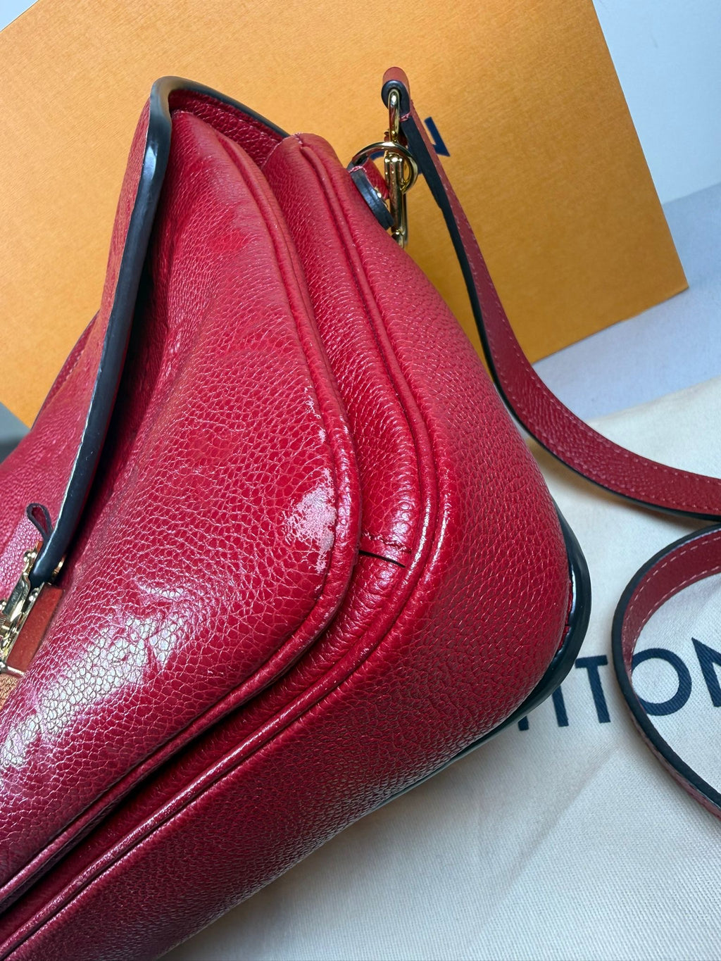 Louis Vuitton Pochette Métis – Red Empreinte Leather