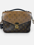 Louis Vuitton Pochette Métis Reverse Monogram