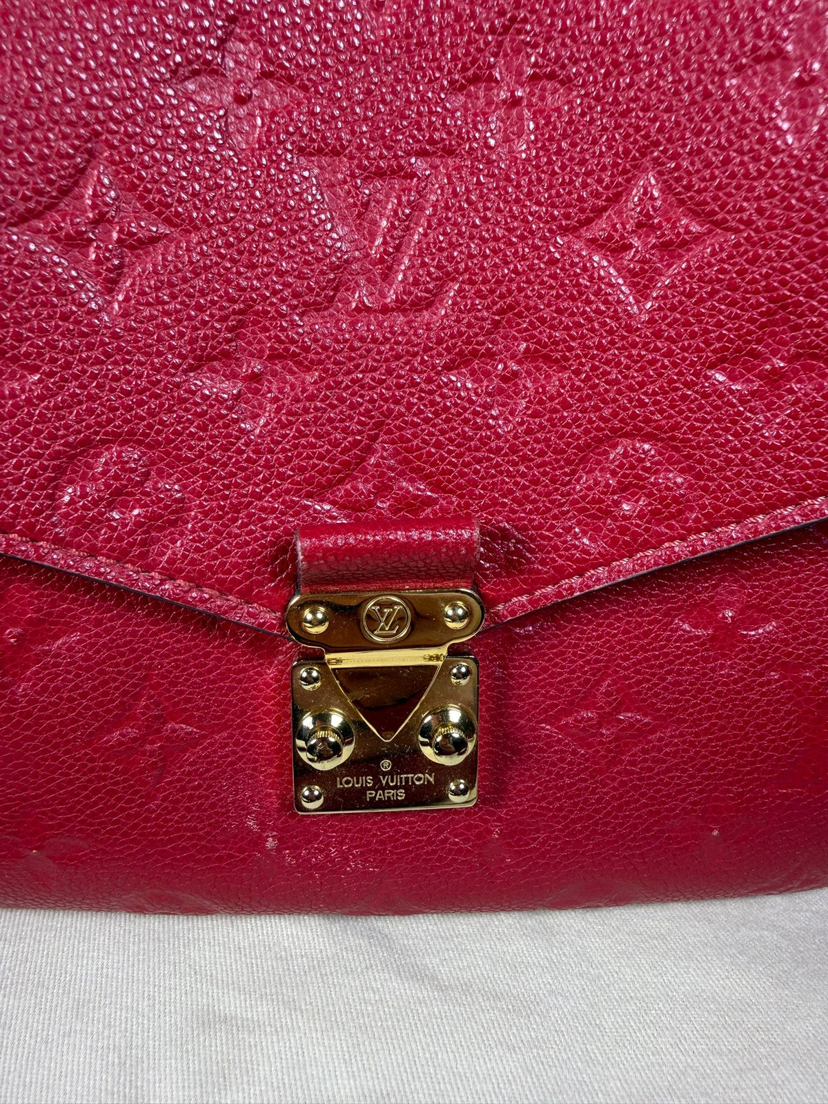 Louis Vuitton Pochette Métis – Red Empreinte Leather