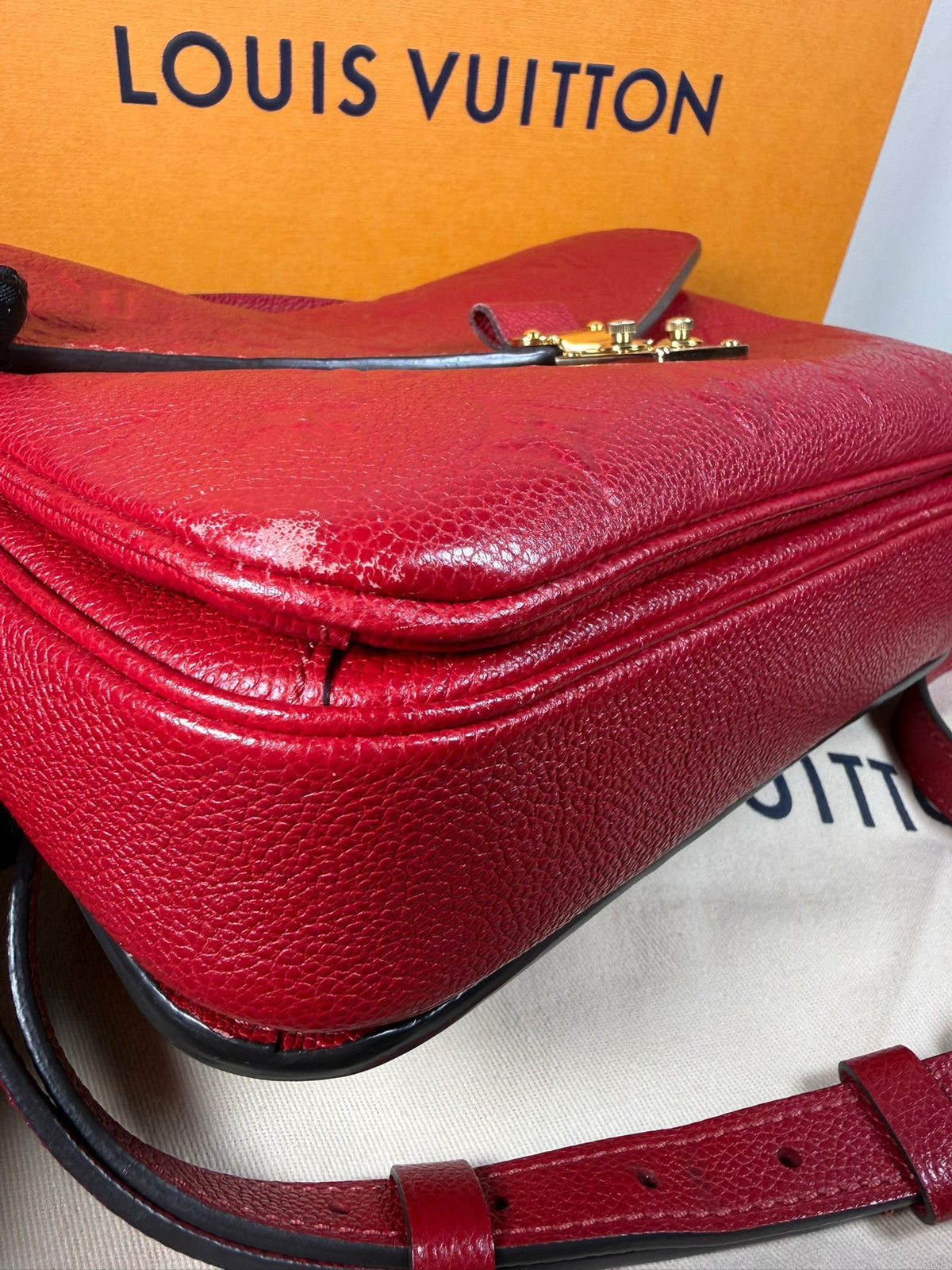 Louis Vuitton Pochette Métis – Red Empreinte Leather