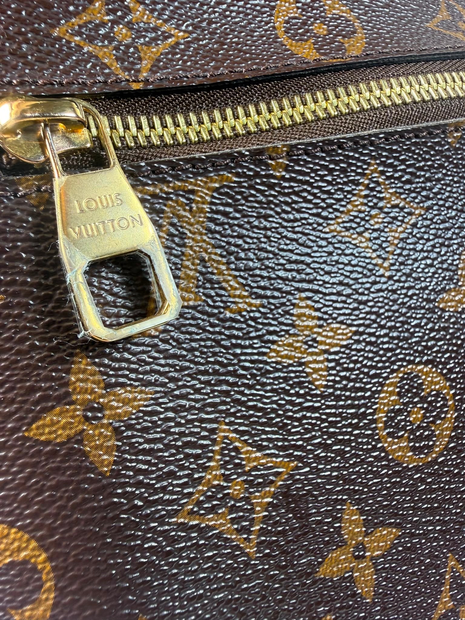 Louis Vuitton Monogram Pochette Métis