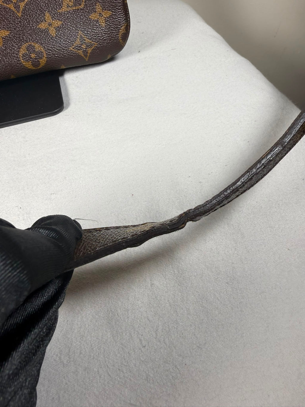 Louis Vuitton Monogram Pochette Métis