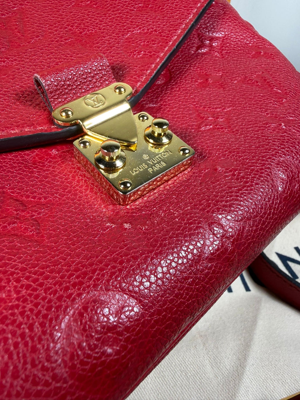 Louis Vuitton Pochette Métis – Red Empreinte Leather