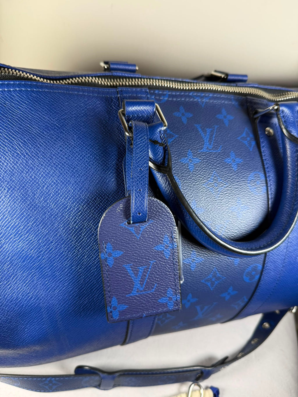 Louis Vuitton Keepall Bandoulière 50 cobalt blue Monogram Eclipse travel bag