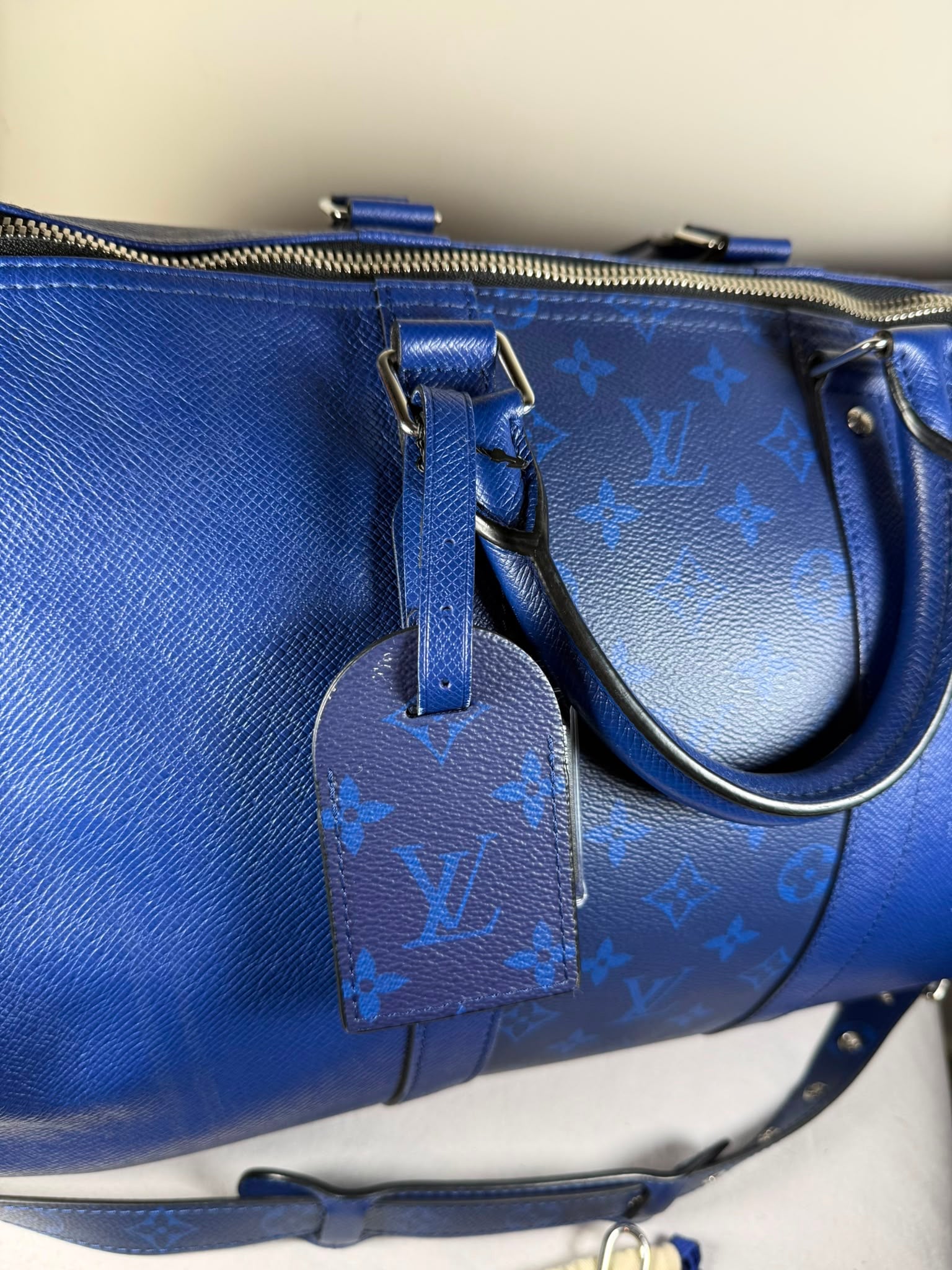 Louis Vuitton Keepall Bandoulière 50 cobalt blue Monogram Eclipse travel bag