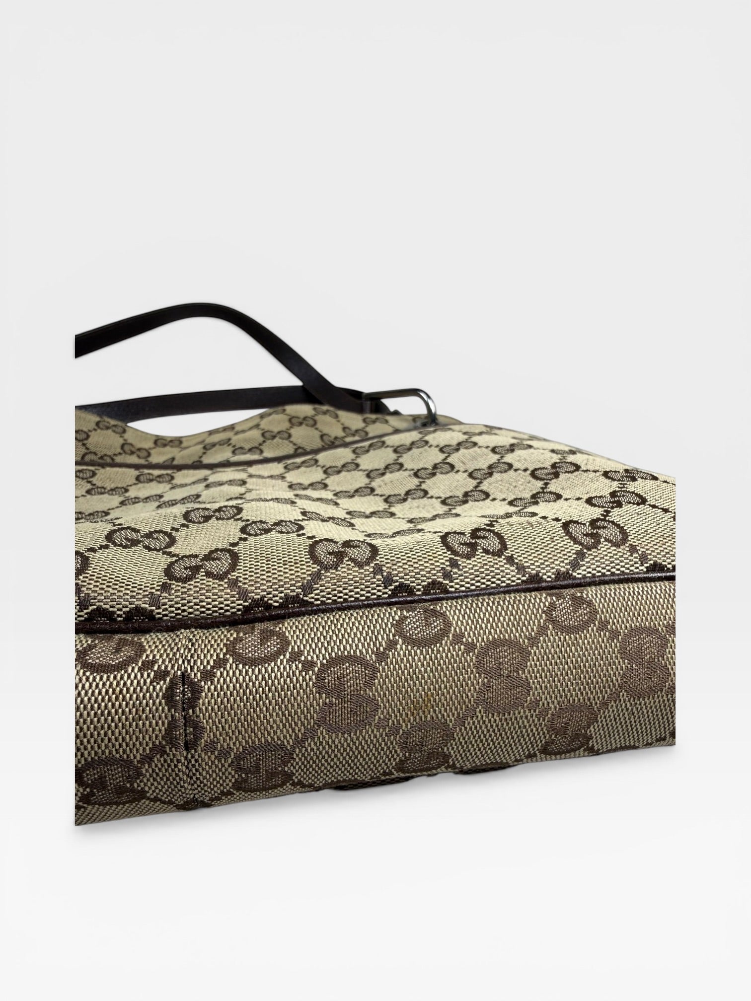 Gucci GG Canvas Abbey Shoulder Bag – Beige/Brown Monogram