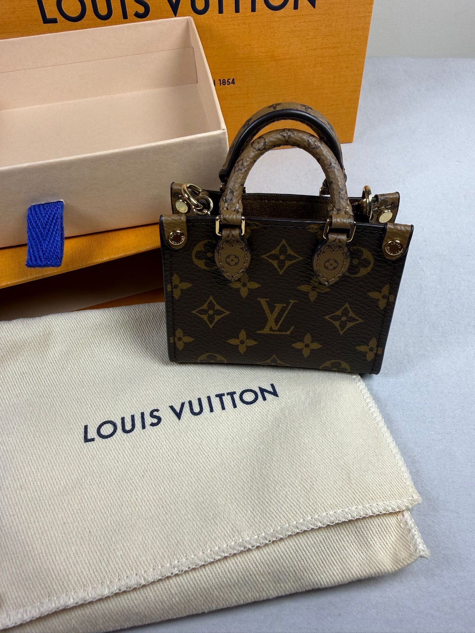 Louis Vuitton Micro OnTheGo