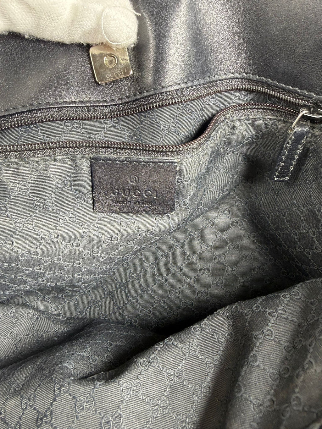 Gucci GG Canvas Abbey Shoulder Bag – Beige/Brown Monogram