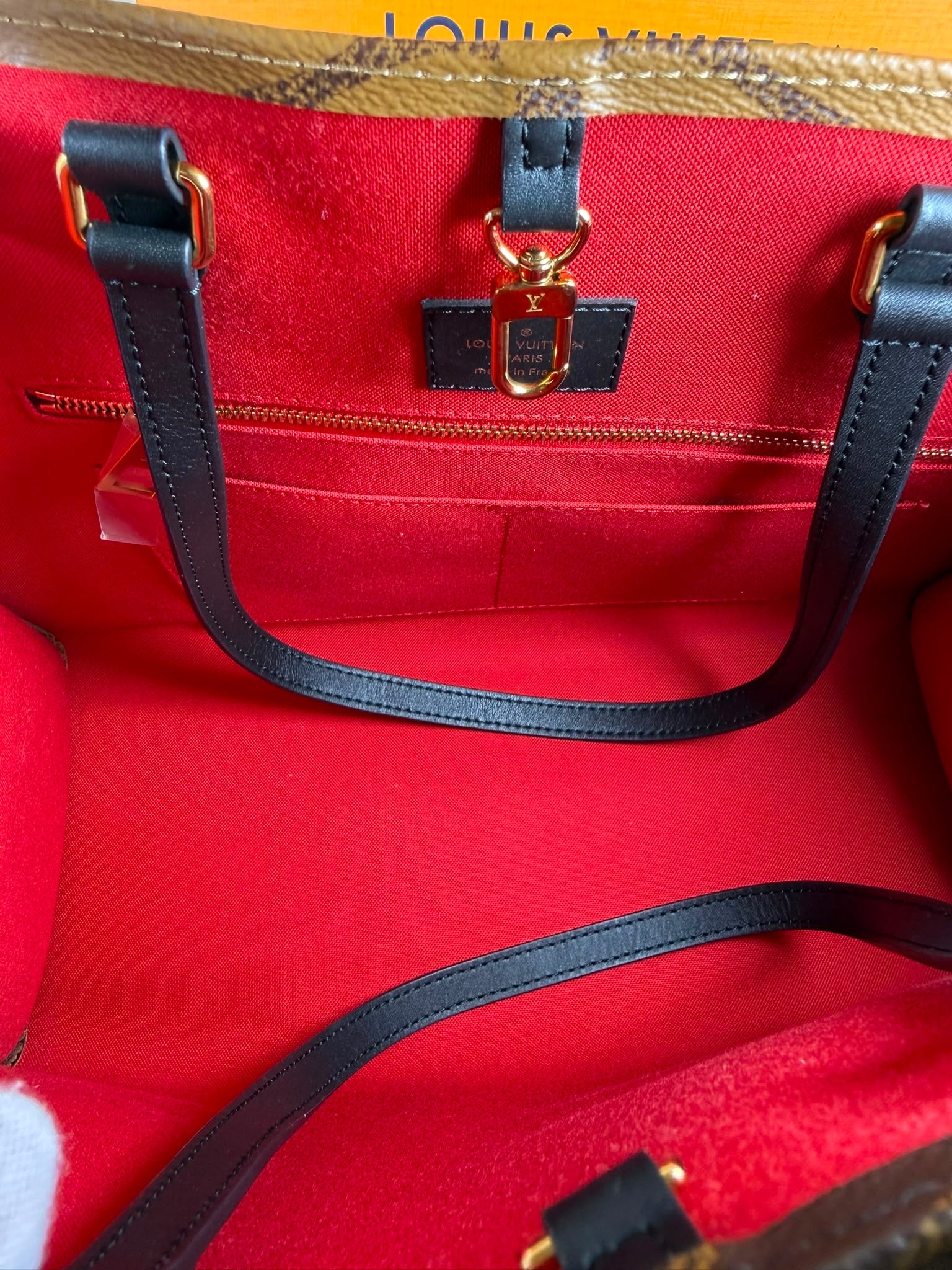 Louis Vuitton Onthego MM Reverse Giant Monogram Tote Bag