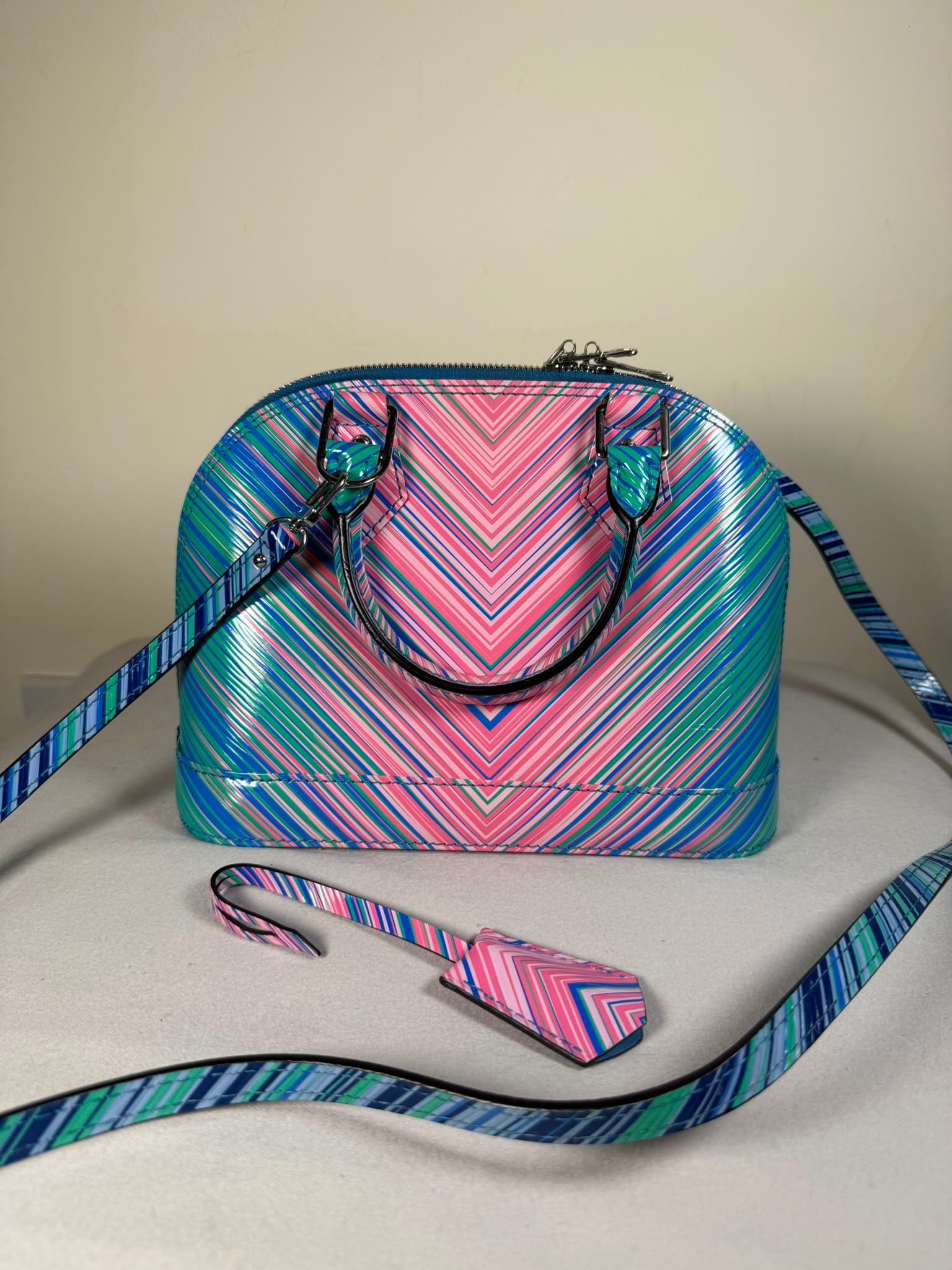 Louis Vuitton Alma BB – Epi ‘V’ Collection – Multicolour