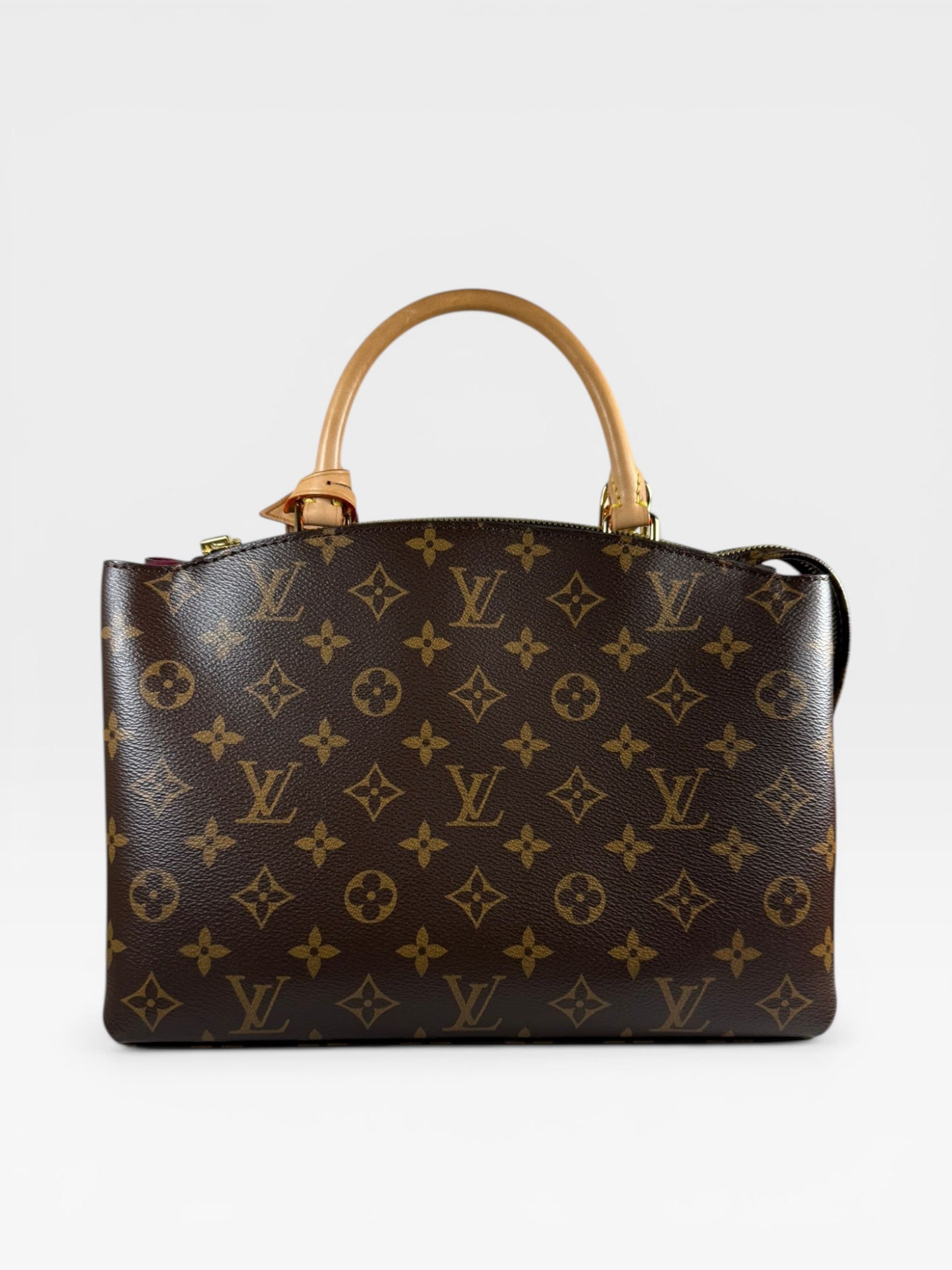 Louis Vuitton Petit Palais Monogram Canvas Handbag – Excellent Condition