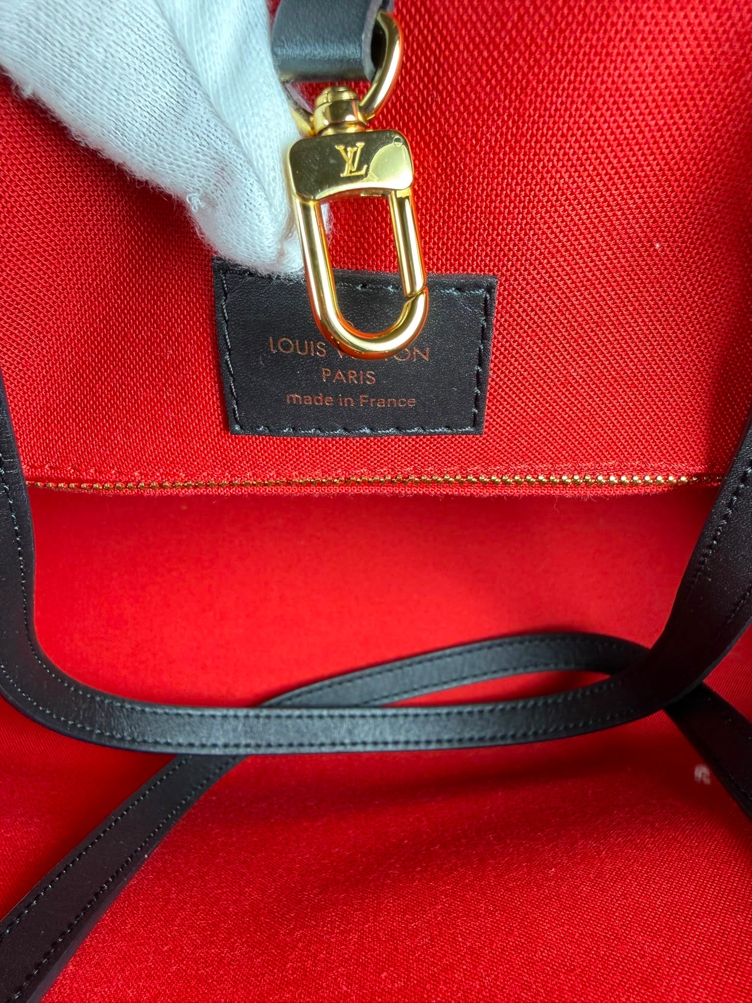 Louis Vuitton Onthego MM Reverse Giant Monogram Tote Bag