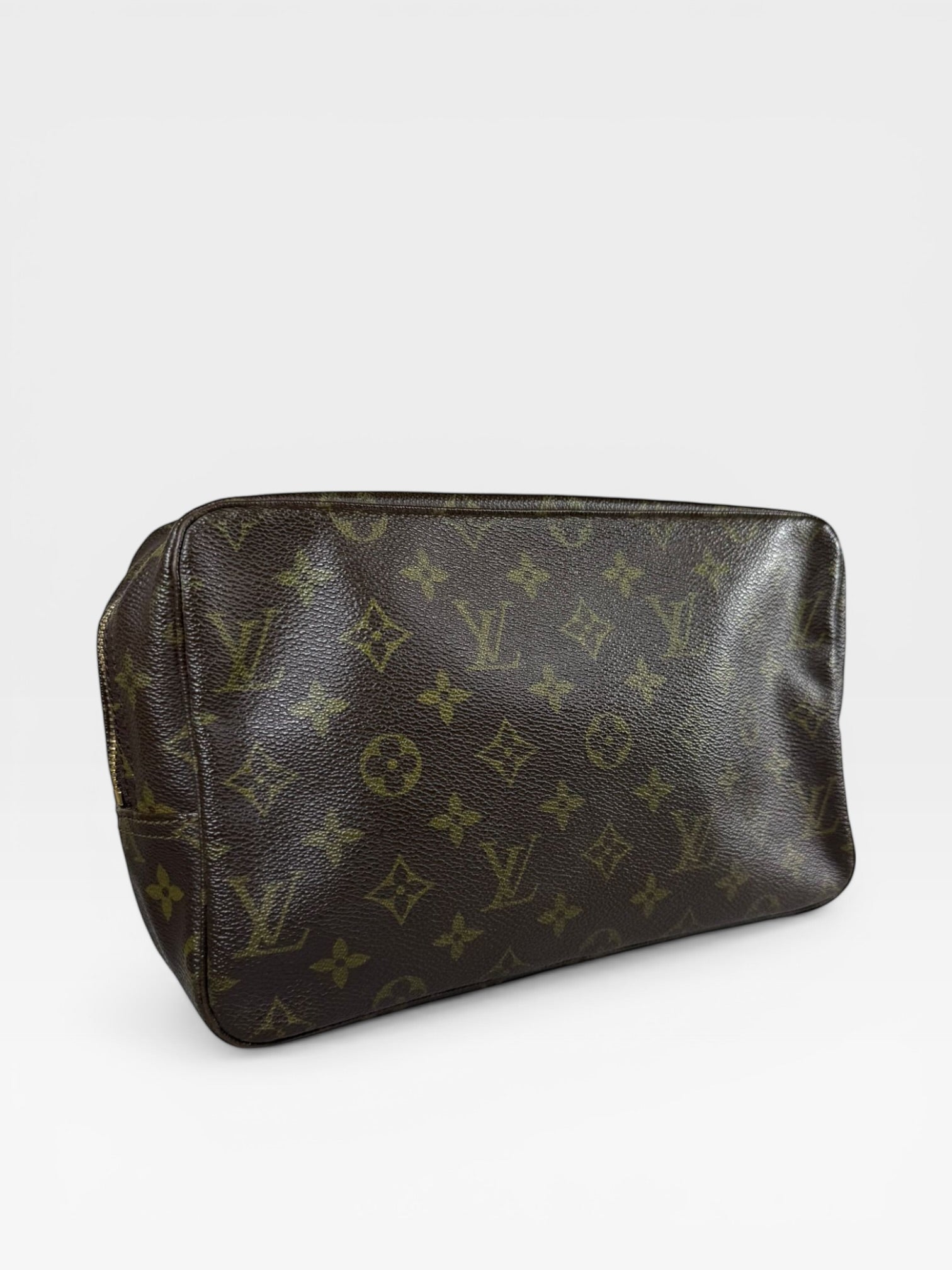 Louis Vuitton Trousse Toilette 23 – Monogram Canvas