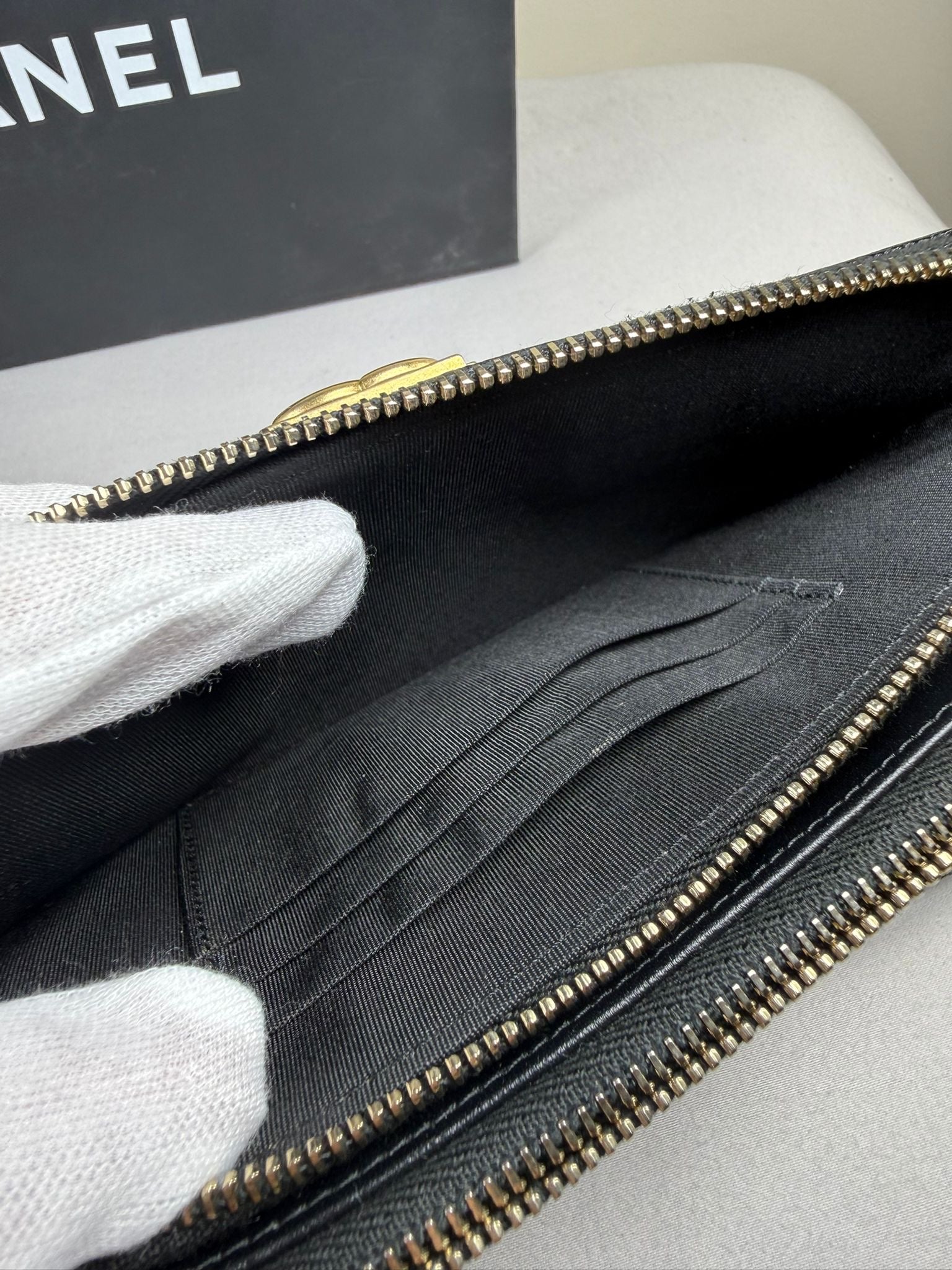 Chanel Boy WOC (Wallet On Chain) – Black Caviar Leather