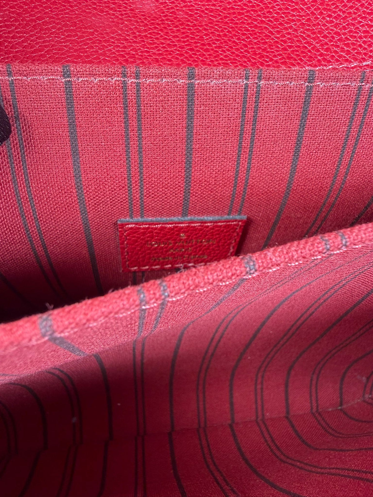 Louis Vuitton Pochette Métis – Red Empreinte Leather