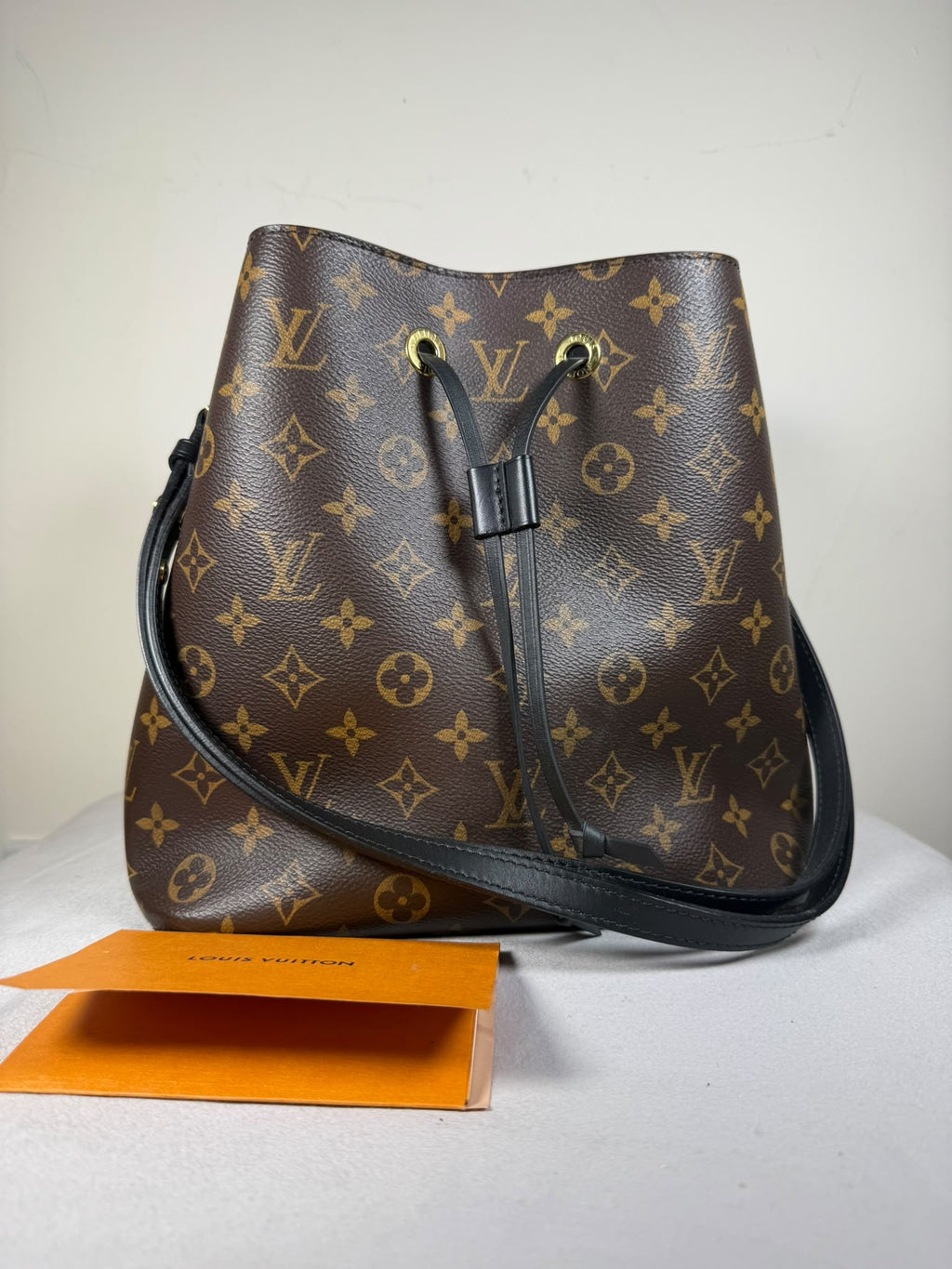 Louis Vuitton NeoNoé Monogram Bucket Bag