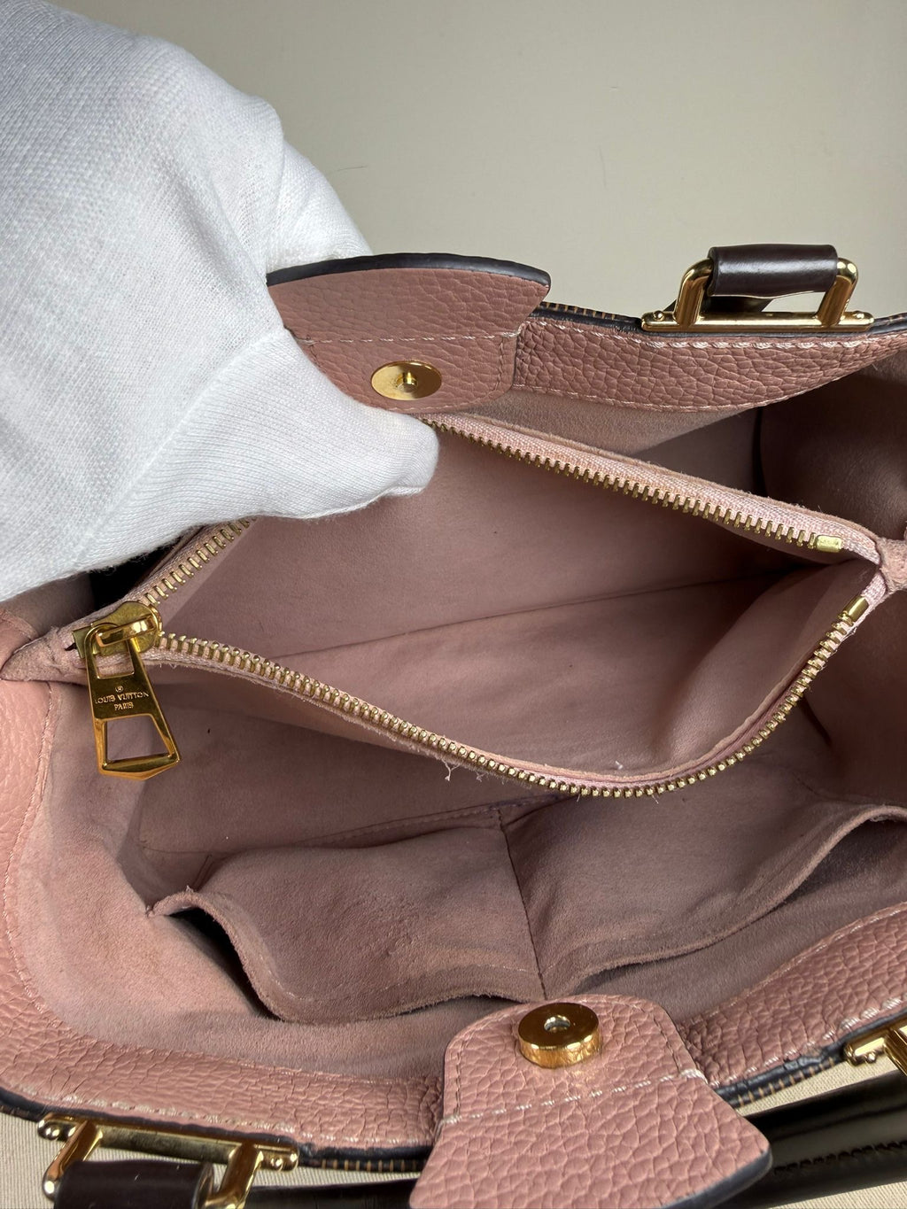 Louis Vuitton Brittany Damier Ebene Shoulder Bag – Magnolia Pink – Crossbody