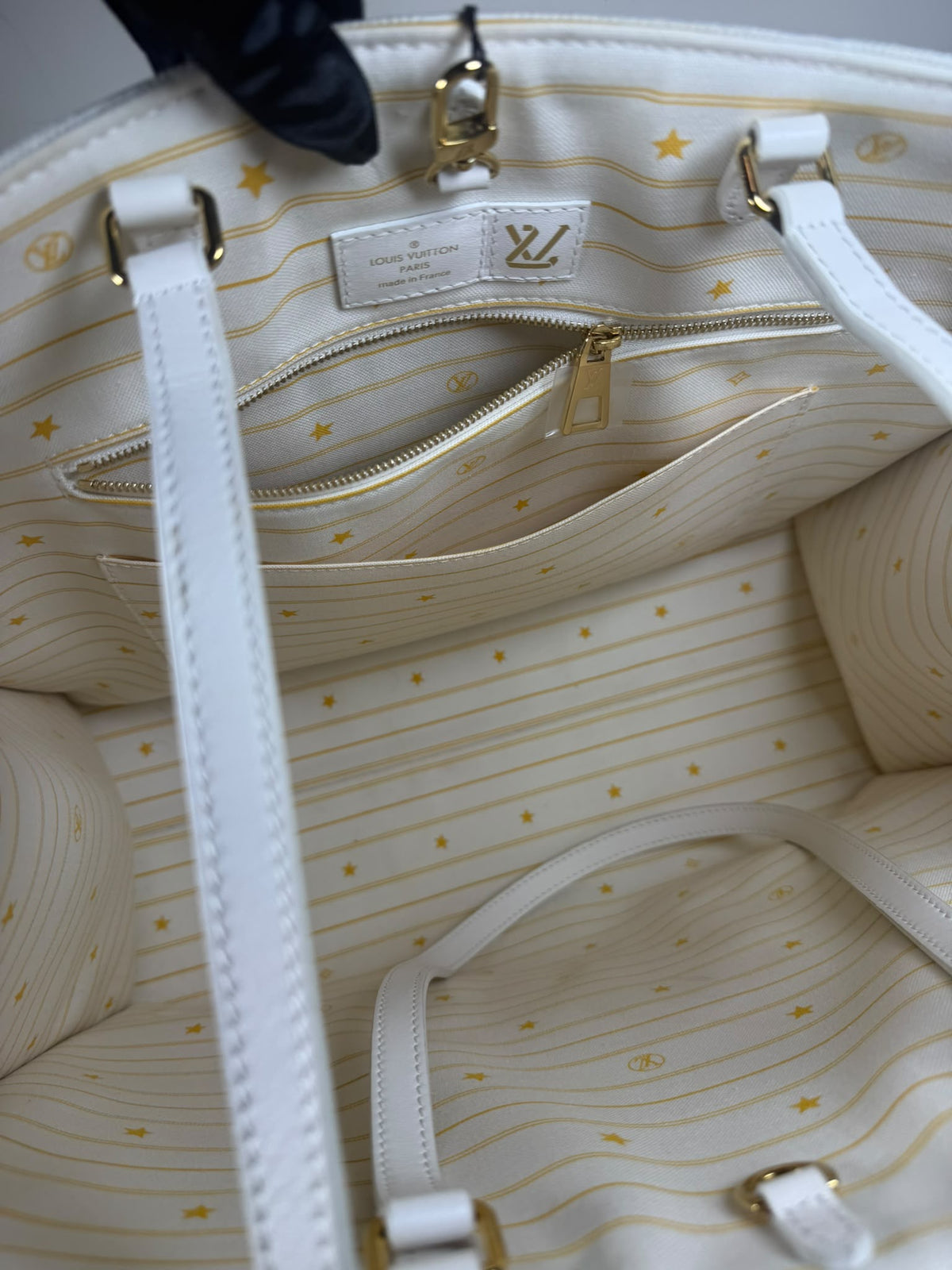 Louis Vuitton OnTheGo GM – Limited Edition Capri