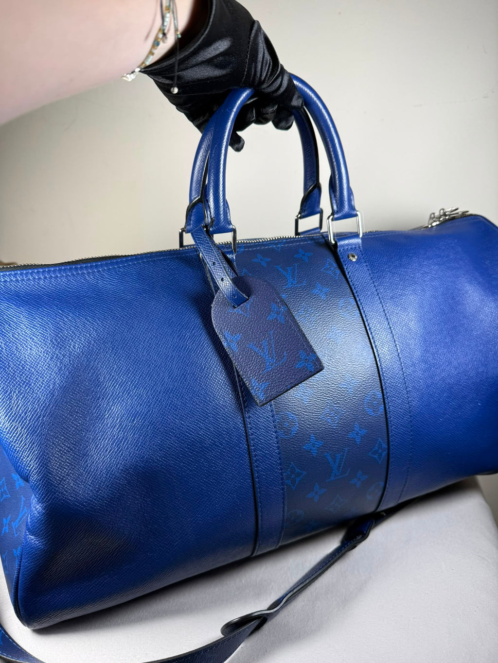 Louis Vuitton Keepall Bandoulière 50 cobalt blue Monogram Eclipse travel bag