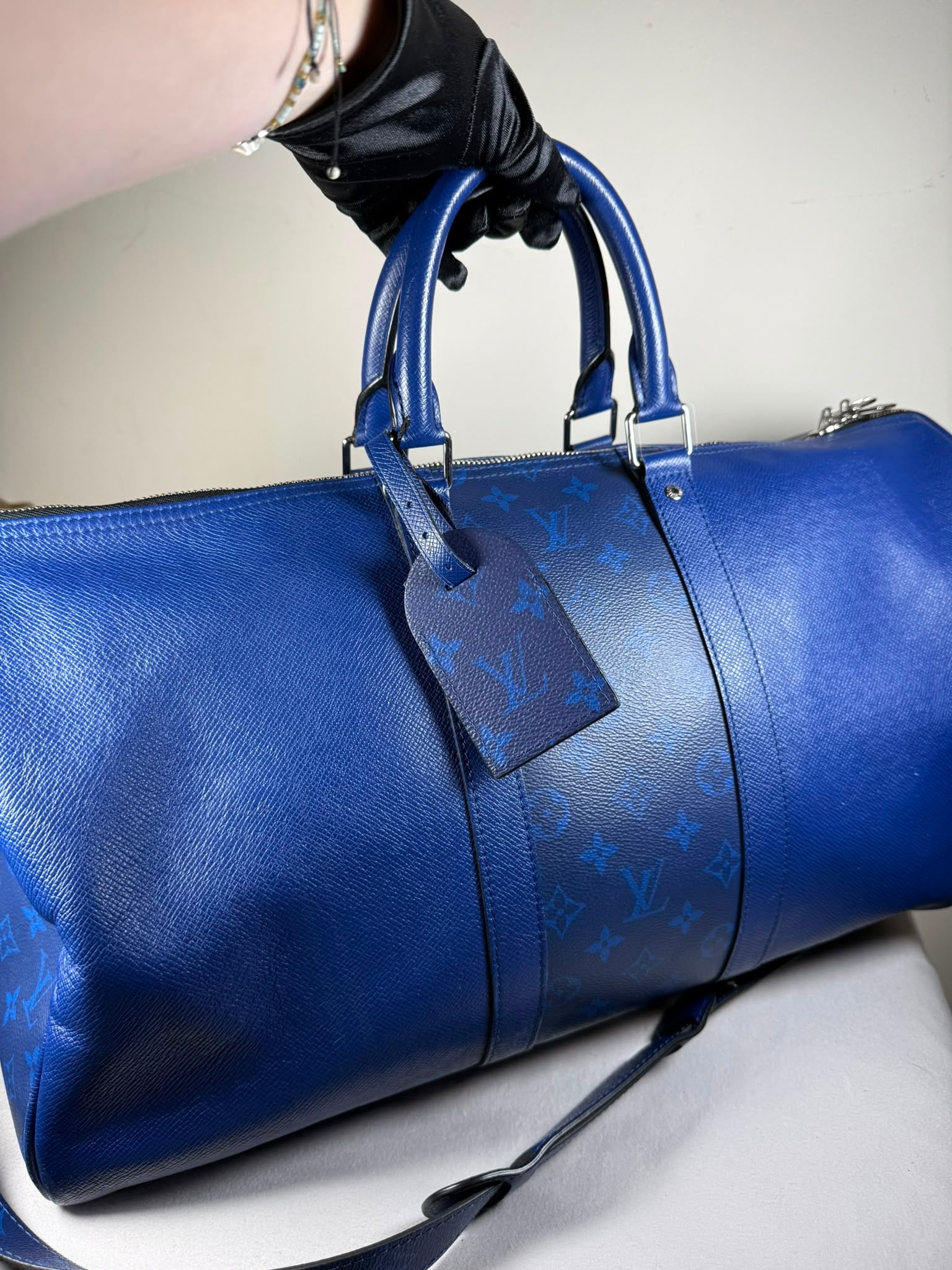 Louis Vuitton Keepall Bandoulière 50 cobalt blue Monogram Eclipse travel bag