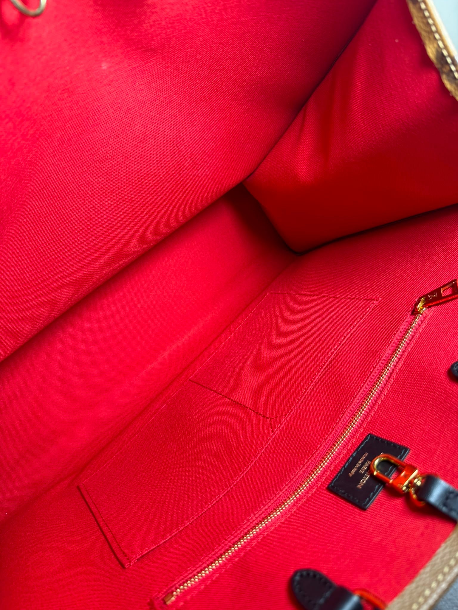 Louis Vuitton Onthego GM – Monogram Giant Reverse Tote