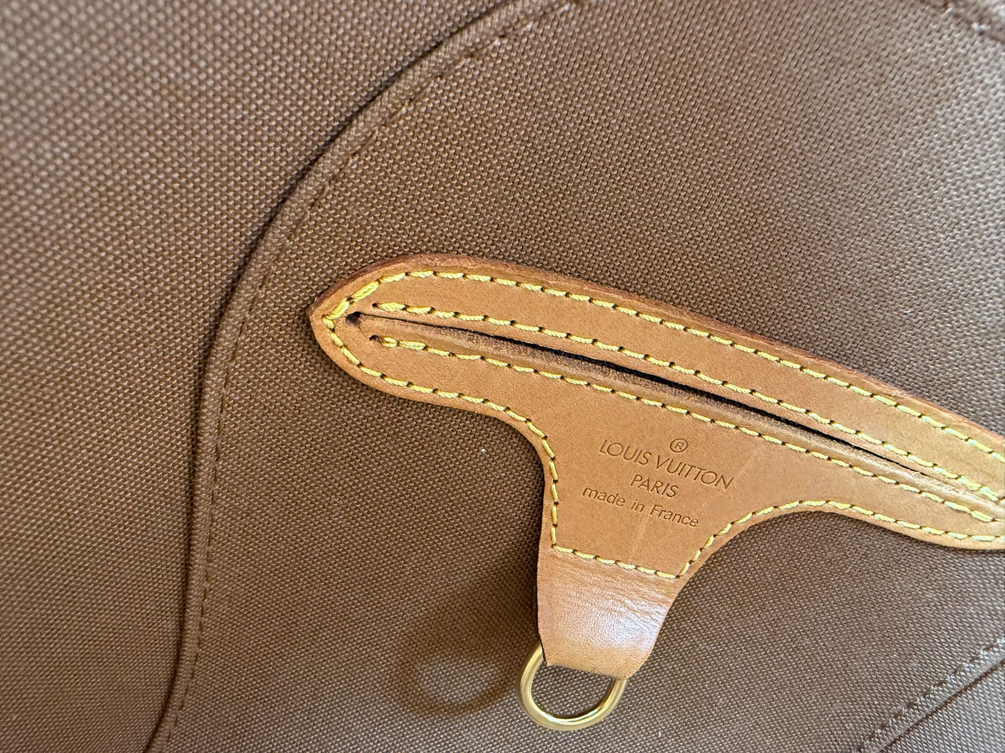 Louis Vuitton Ellipse PM Monogram Handbag